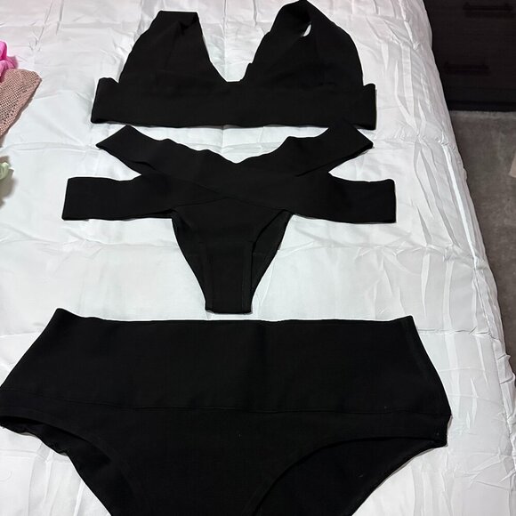 SKMS PLUS SIZE - Knit Beachwear Color ONYX - Picture 4 of 7